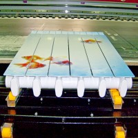  Полноцветная УФ печать на панелях отопления